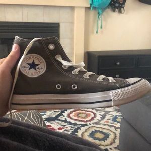 High-top converse